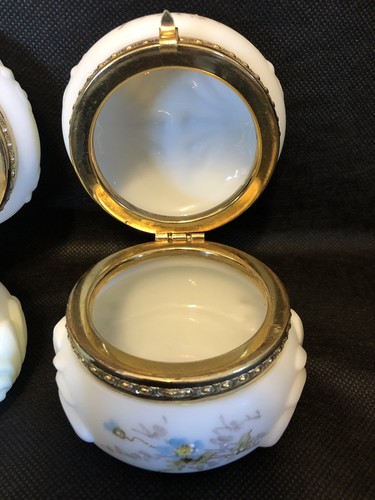 Wave Crest C.F. Munroe Opal Ware Dresser Box Hand Painted Set of 2