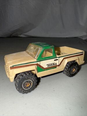 Vintage Tonka Truck Late 70's Early 80's Mini Metal Plastic Pick Up Made in USA