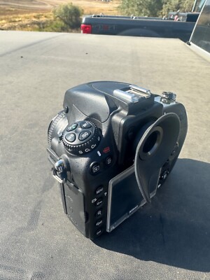 Nikon D800 36.3 MP CMOS FX-Format Digital SLR Camera 