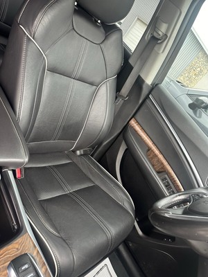 image 5 of interior