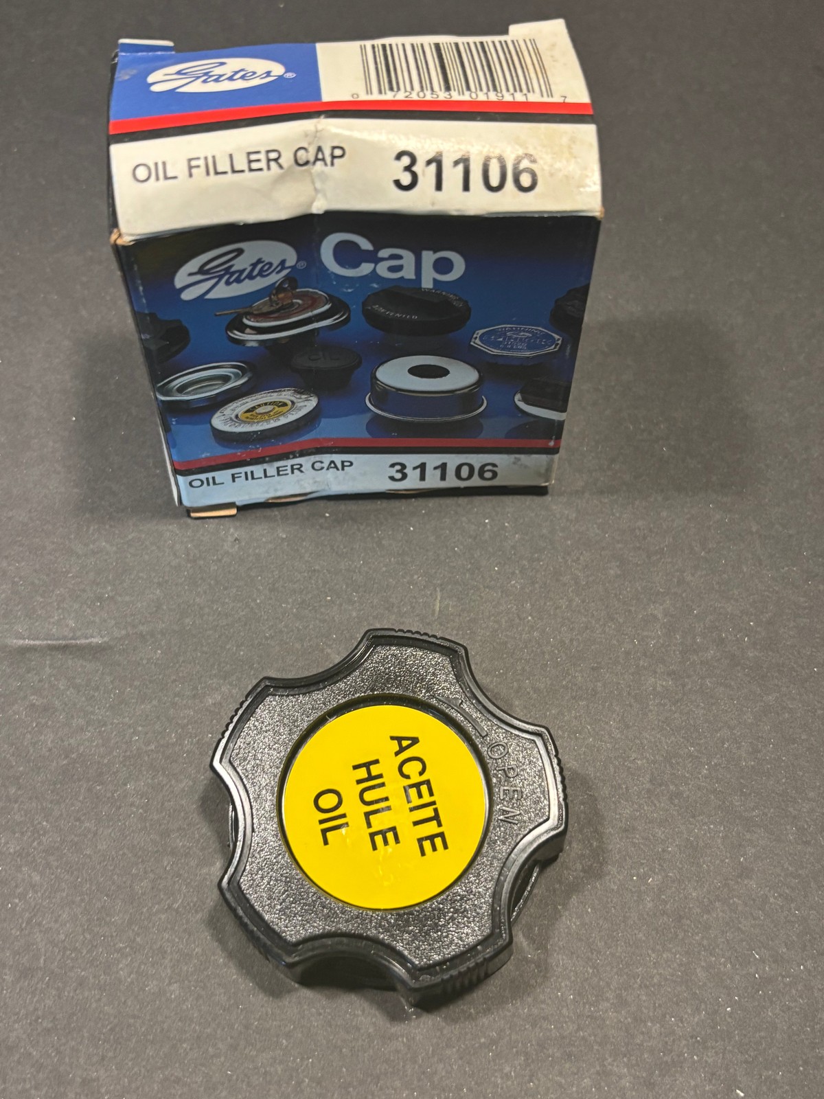 1985-1988 Chevrolet Suzuki oil filler cap Stant 10103