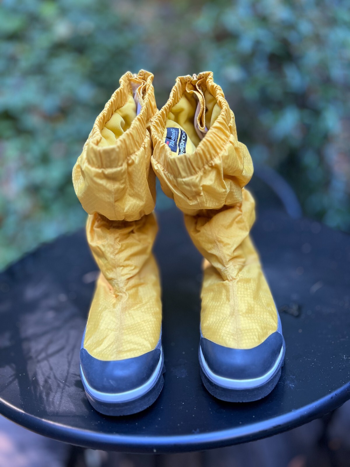 Stella McCartney for Adidas snow boots, never worn , bright Stella McCartney for Adidas snow boots, never worn , bright