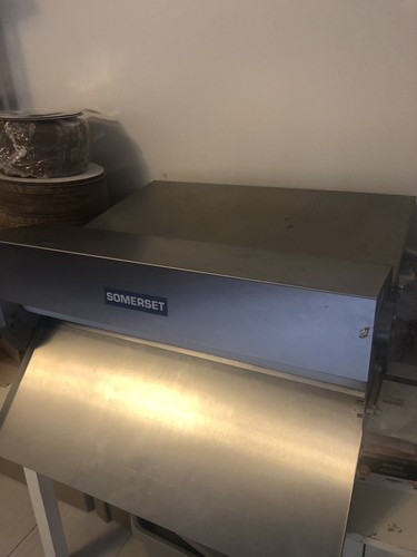 Somerset CDR-600F Dough Roller Fondant Cakes Sheeter