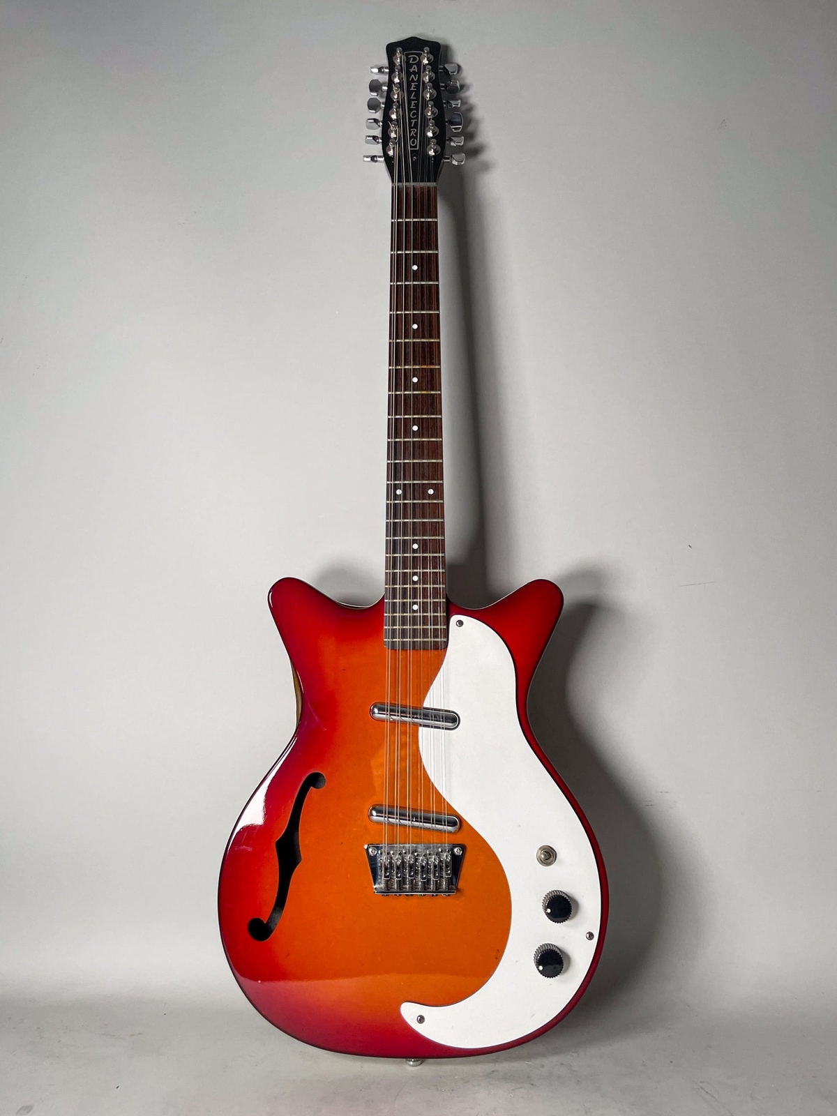 Danelectro 59 'M' NOS+ Lefty (Seaform Green) - 谷口楽器