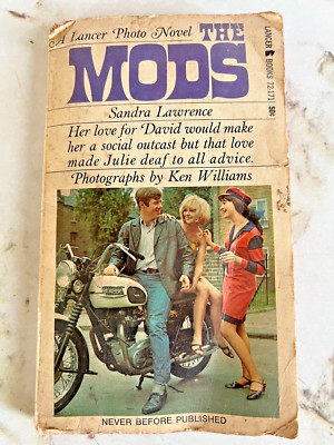 THE  MODS  SANDRA  LAWRENCE LANCER PHOTO NOVEL  1967 FIRST 