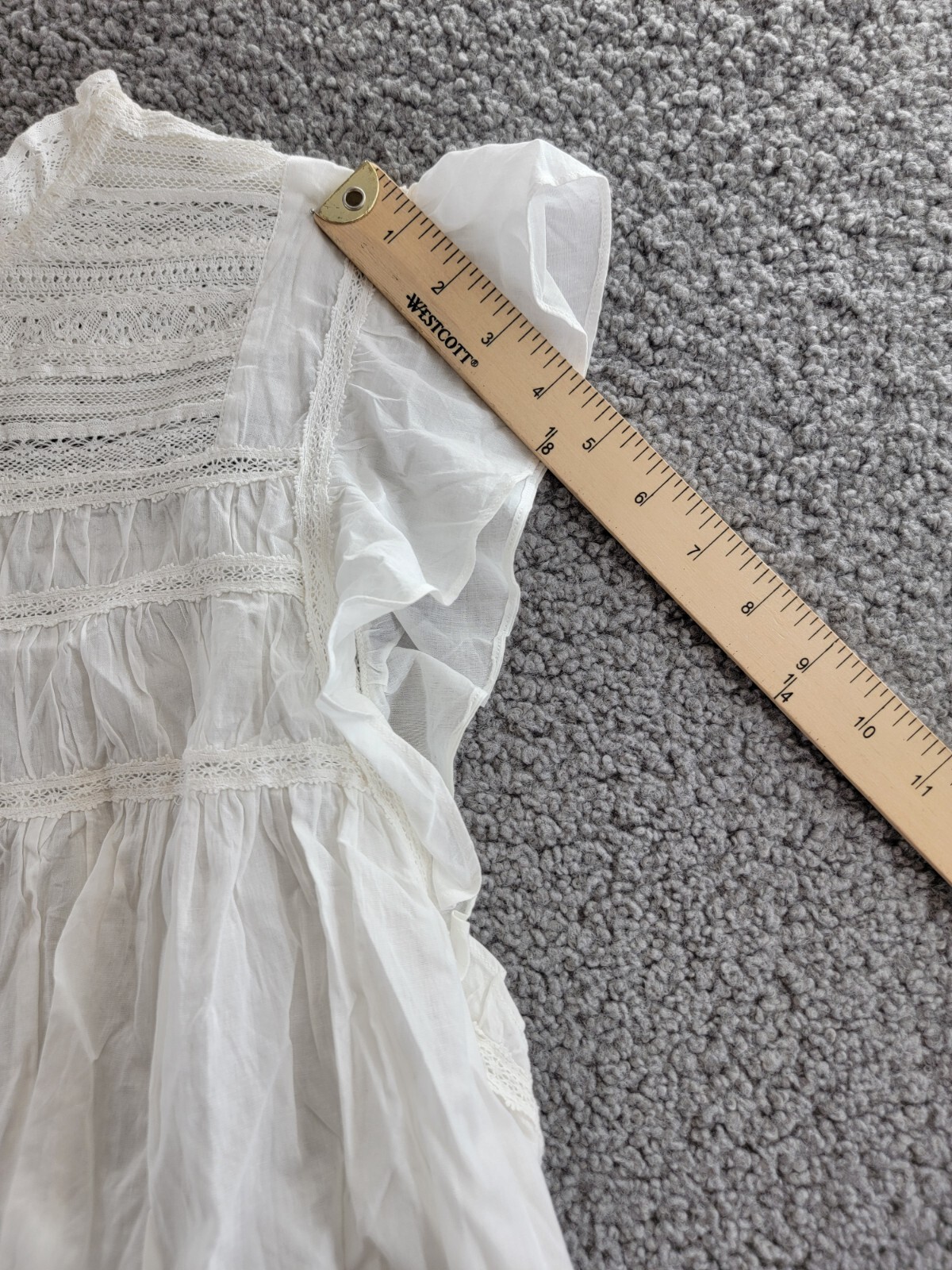 Velvet by Graham & Spencer Inessa Cap Sleeve Top Women's L White Button Back S/S - Picture 5 of 17