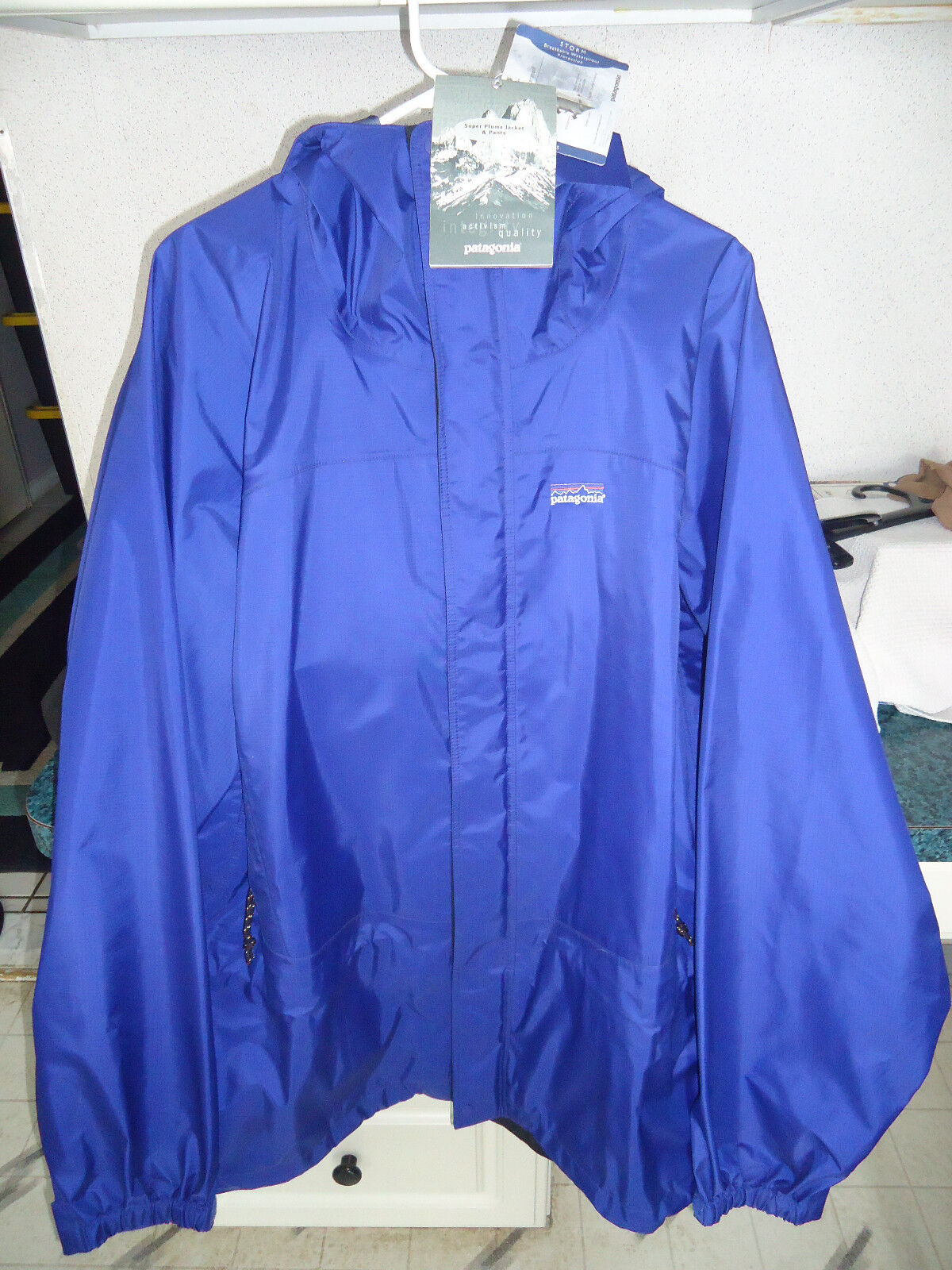 PATAGONIA SUPER PLUMA GORE-TEX PRO JACKET MEN'S X-LARGE (XL PATAGONIA SUPER PLUMA GORE-TEX PRO JACKET MEN'S X-LARGE (XL