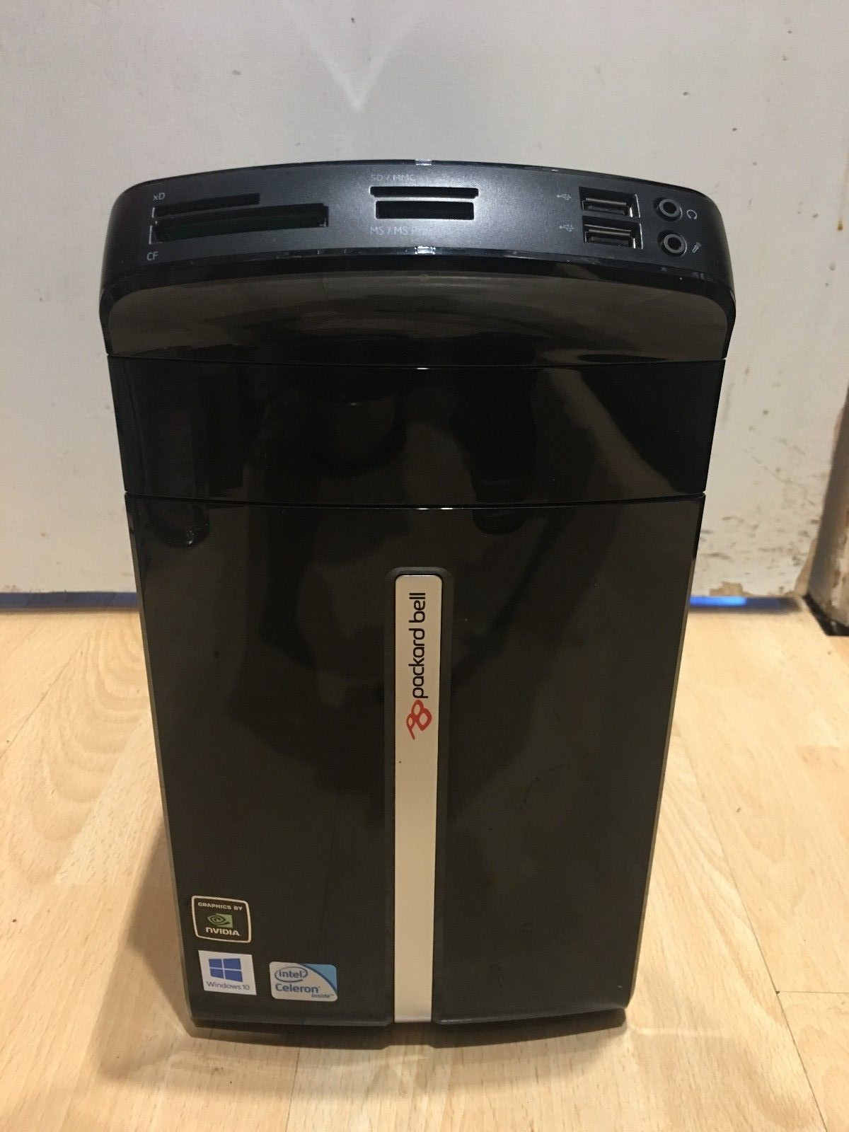 Image Packard Bell Imedia S3720 PC TowerIntel Core2 Quad 2.5Ghz 3GB 320GB Nvidia Win10 Image Packard Bell Imedia S3720 PC TowerIntel Core2 Quad 2.5Ghz 3GB 320GB Nvidia Win10