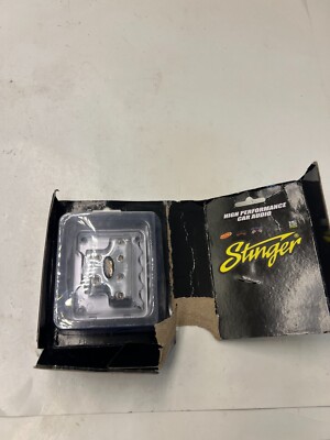 Stinger Power Distribution Block 0 AWG In/4 AWG Out Silver Chrome, SPD514