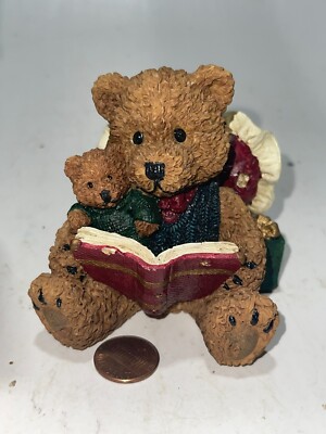 Studio Eluceo Bear Collectible ''Bear Reading A Book'' 3-1/4'' Tall