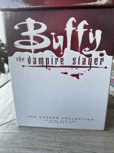 Buffy the Vampire Slayer: The Complete Series 40 DVD's
