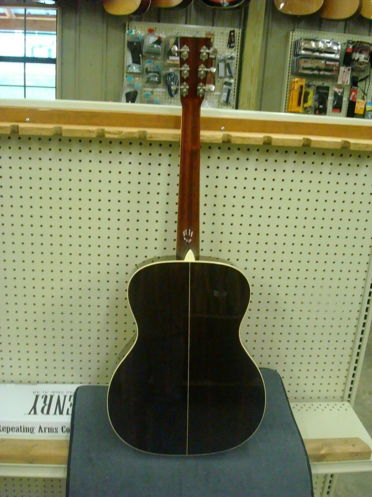 potomac/by eastman strings pvo 28 000 acoustic guitar