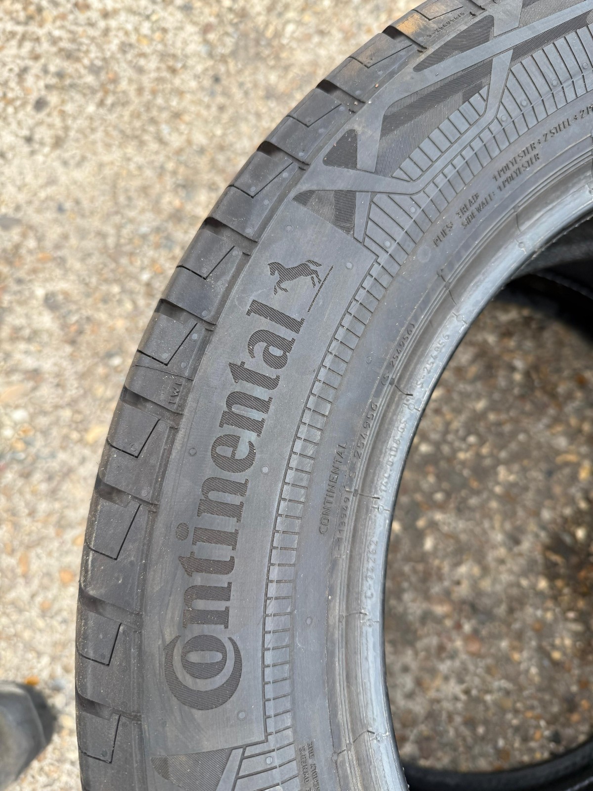 New 215 60 17C Continental, Van Contact Eco, 109/107T, x1 Tyre (F1_tyres) YD181