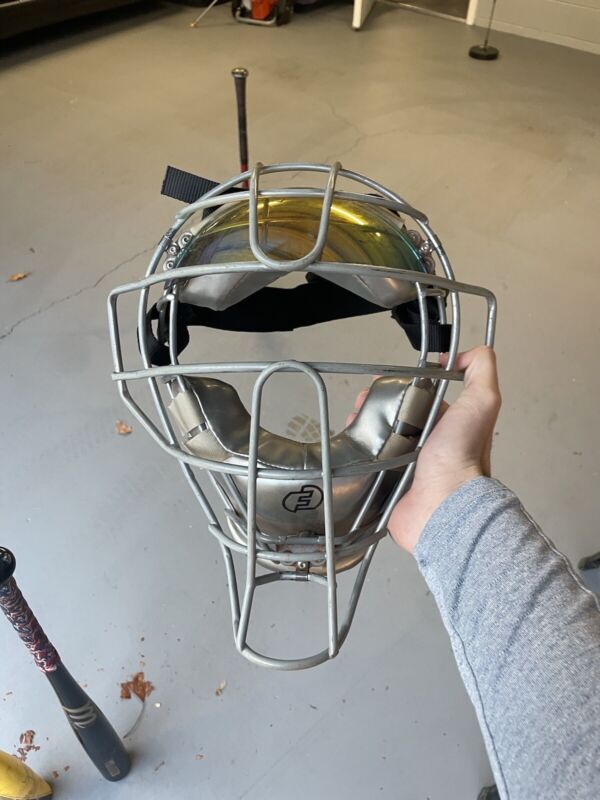 F3 Catchers Mask Custom With Hard Hat