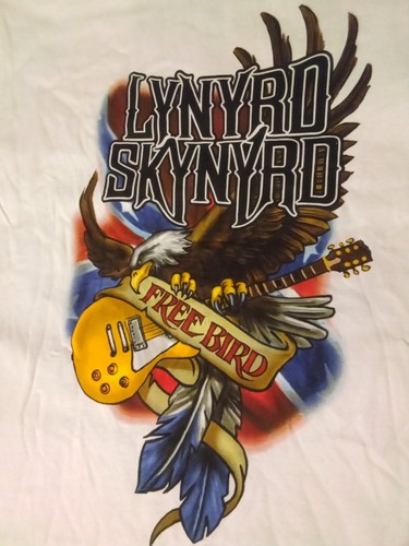 トップス Lynyrd Skynyrd Free Bird Guitar T-Shirt Lynyrd Skynyrd Free Bird Oversized Graphic Tee