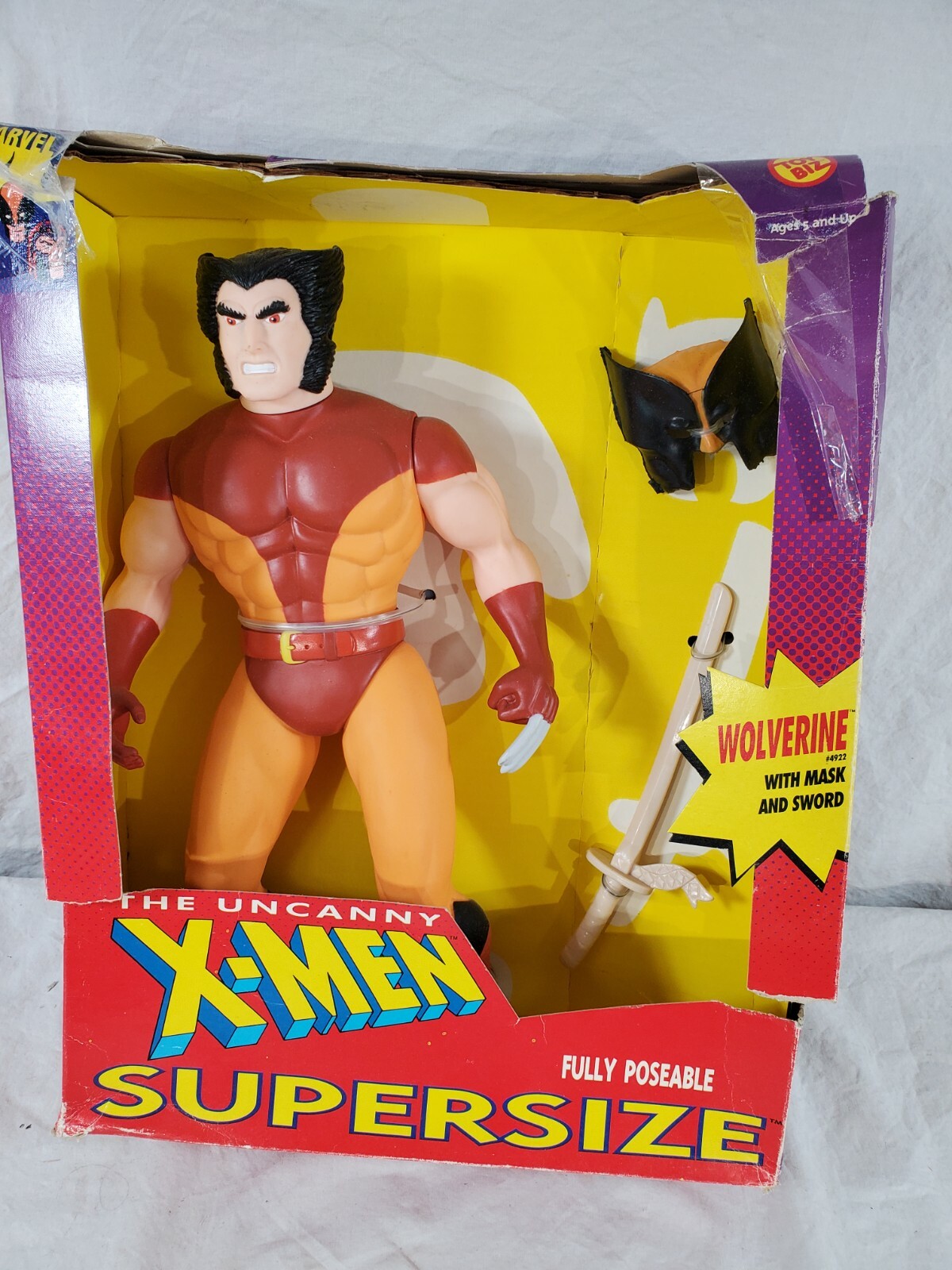 1991 Toy Biz Uncanny X-Men Supersize Wolverine Marvel Figure
