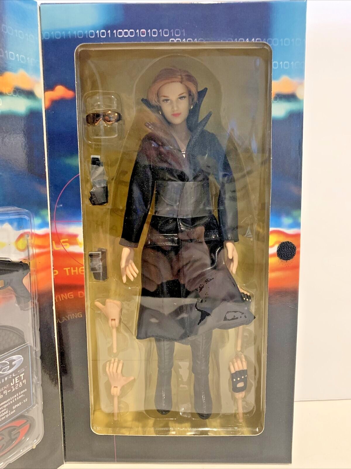 CY GIRLS 3/4 Collectible Figure　JET Blue Box Cy Girls Agent Jet Collectible Full Poseable Figure