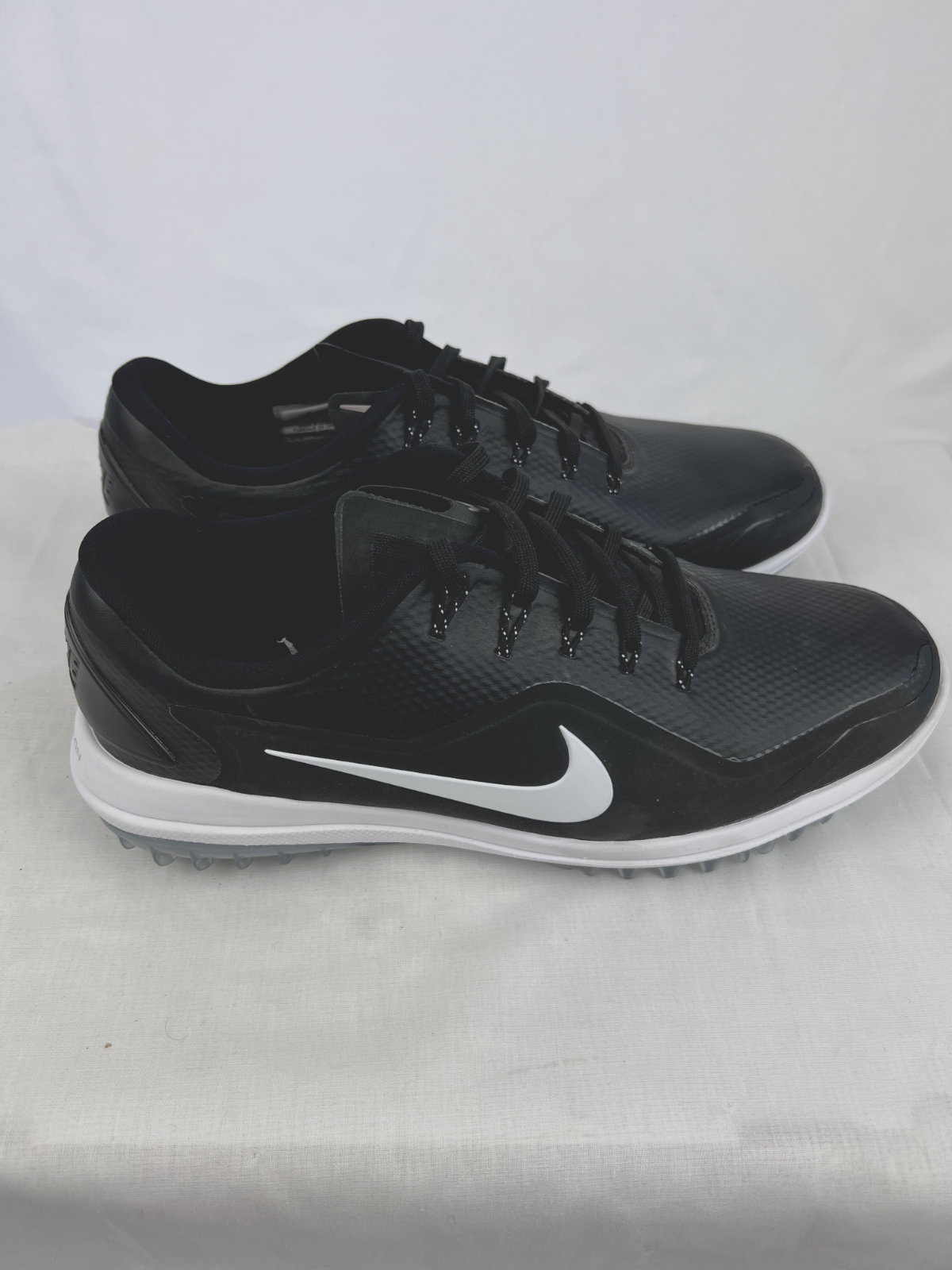 Mens Size 9.5 Lunar Control Vapor 2 899633-002 Black Spikeless