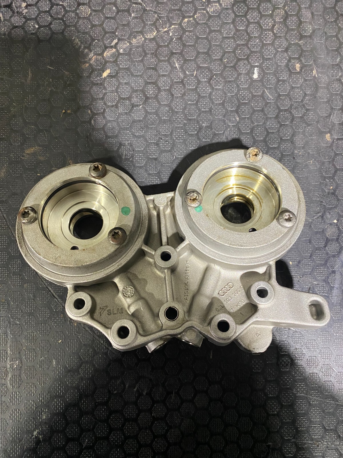 Volkswagen Golf MK7-7.5 GTI / R 2013-2020 Camshaft Bracket 06L103166F Volkswagen