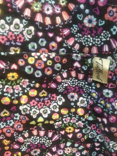 Tafford  SCRUB TOP  size Large  Bright Floral on Black v-neck