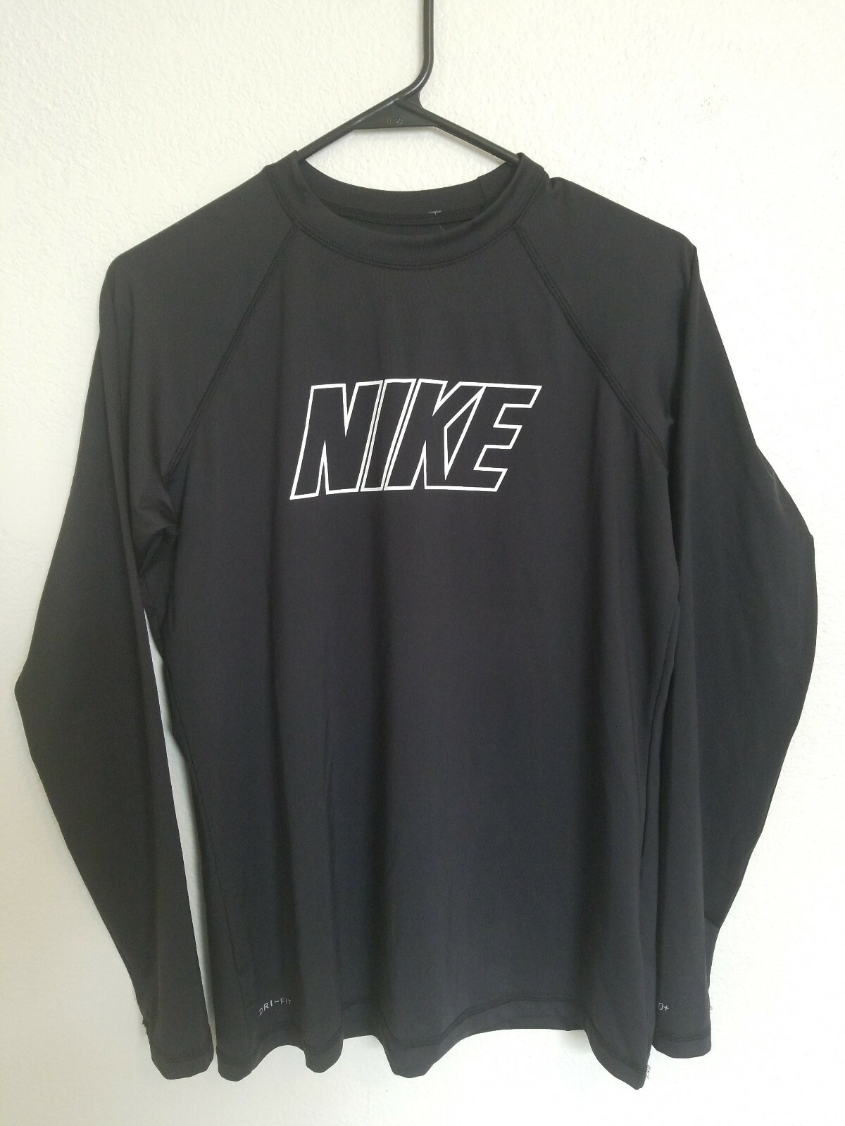 nike long sleeve hydro rash guard