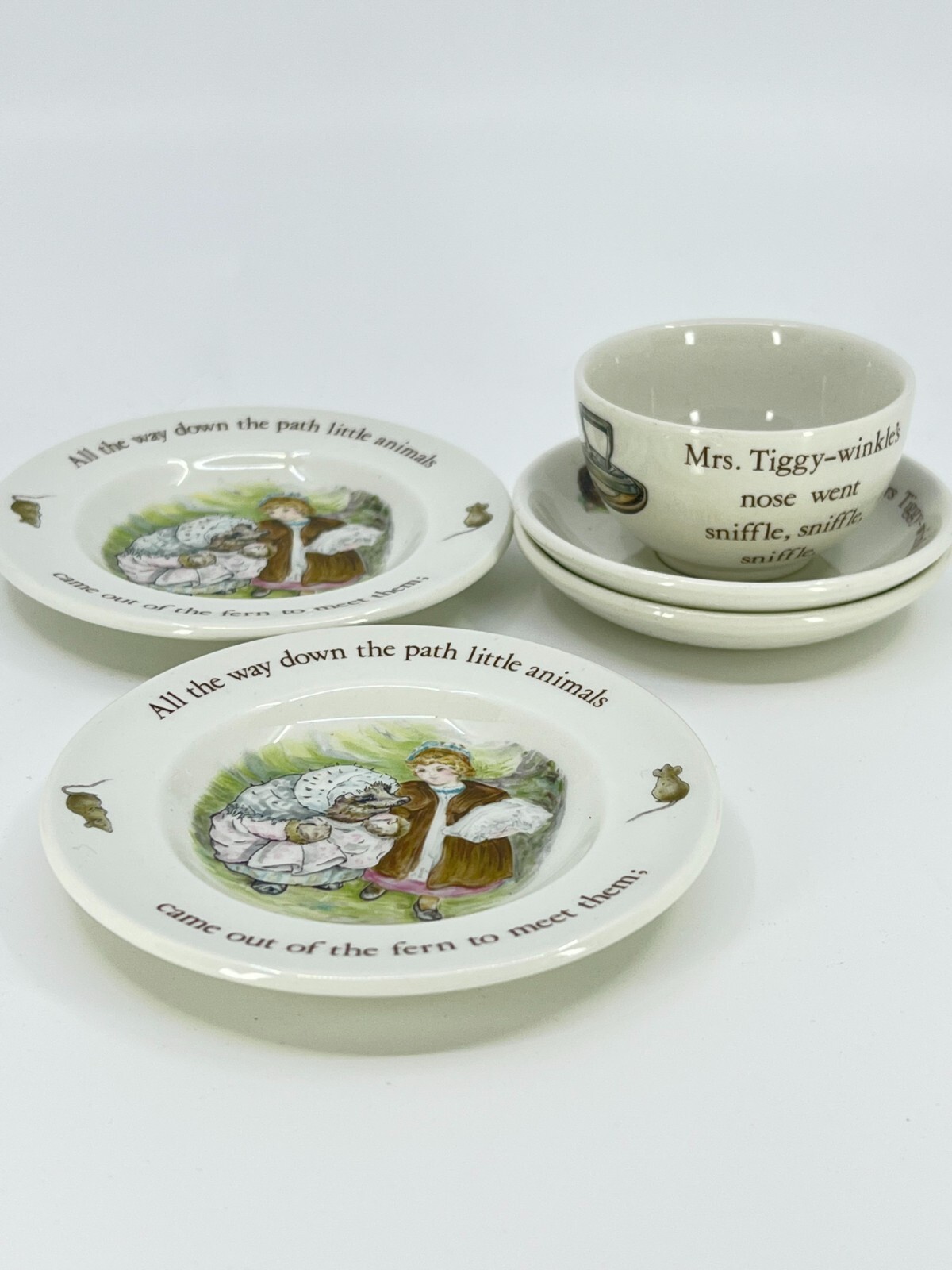 5pc Mrs TiggyWinkle Beatrix Potter Wedgewood Tea Set REPLACEMENT parts