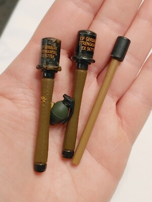 GI JOE GRENADE/LANDMINE ACC LOT FOR 12'' ACTION FIGURE 1/6 SCALE 1:6 21st Century