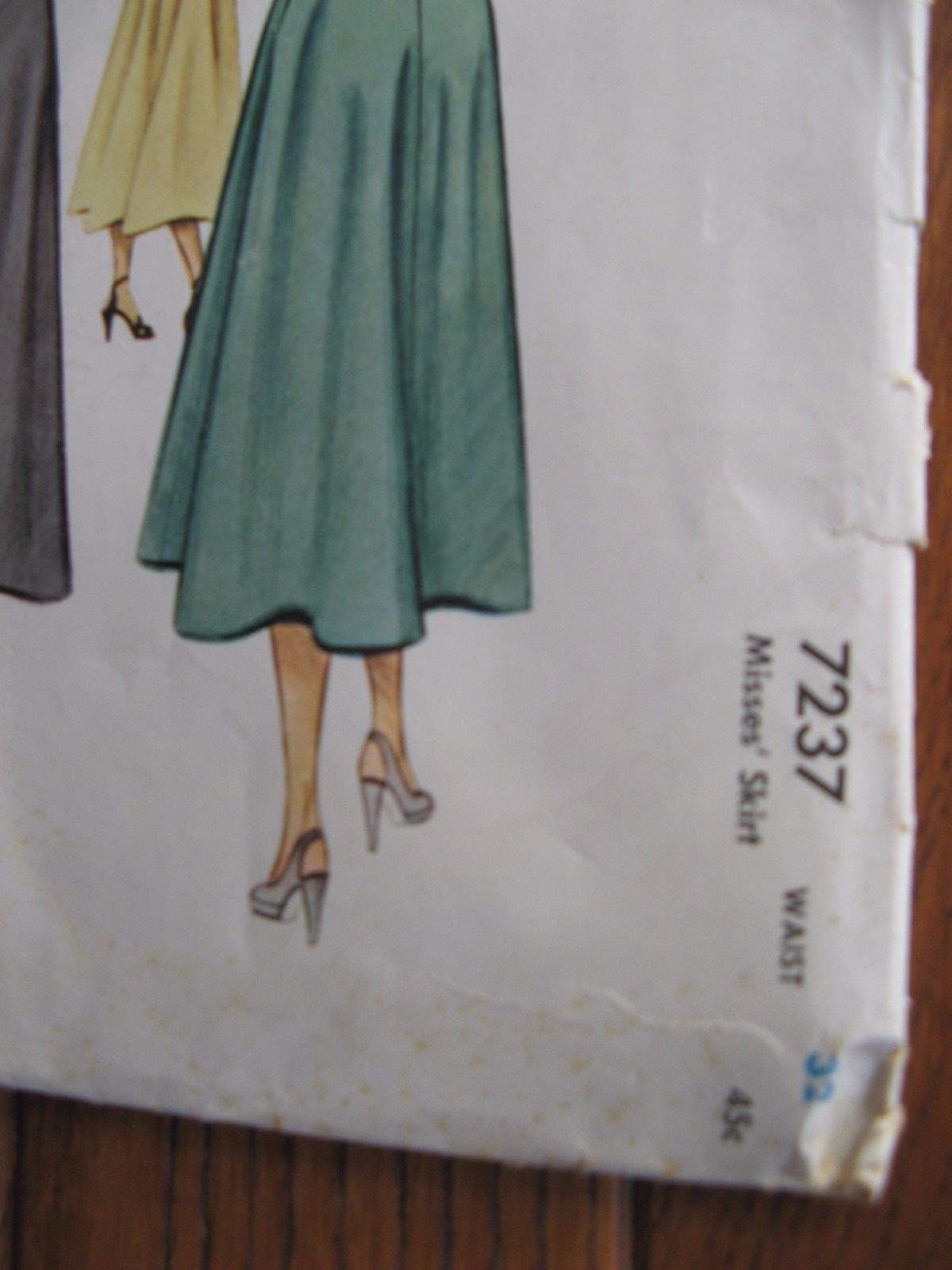 McCall's Sewing Pattern #7237 Misses Skirt Waist 32 Vintage 1950s Complete Uncut