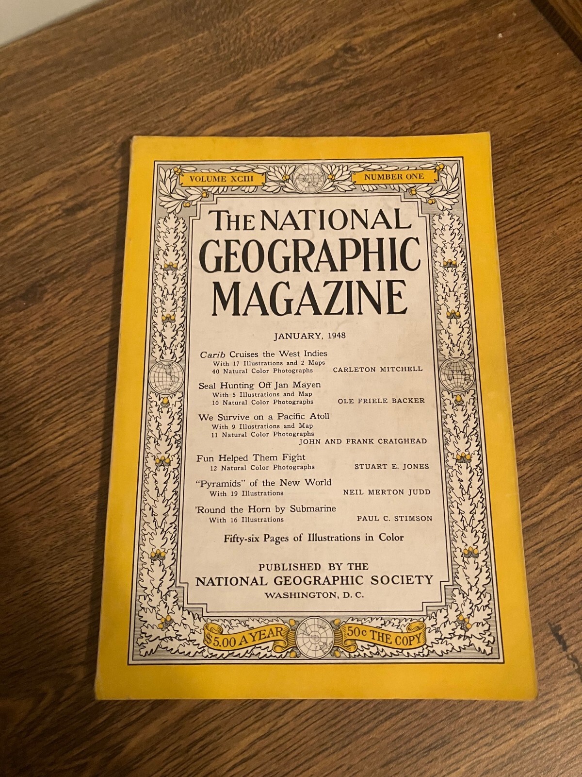 The National Geographic Magazine 1942年1月 National Geographic October 1983 Nigers Wodaabe The World of