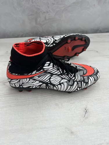 nike hypervenom phantom 2
