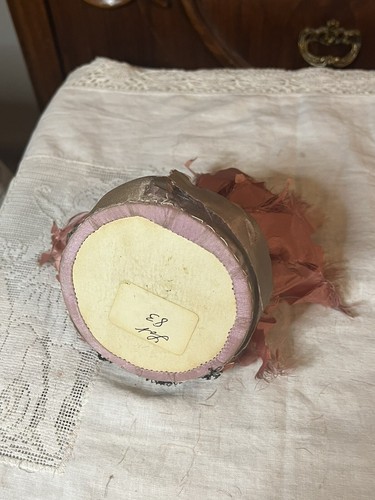 VINTAGE PORCELAIN HALF DOLL PIN CUSHION LADY 4 3/4" Delicate Hands