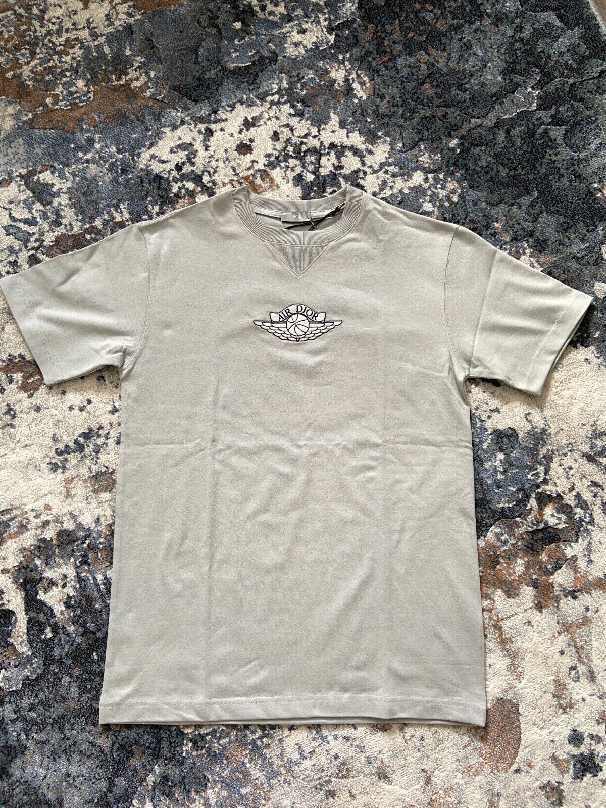 CHRISTIAN DIOR - AIR DIOR JORDAN - GREY T-SHIRT - SUPER RARE CHRISTIAN DIOR - AIR DIOR JORDAN - GREY T-SHIRT - SUPER RARE