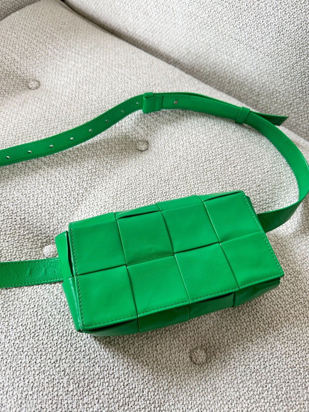 Bottega Veneta Mini Intreccio Cassette Belt Bag Green | eBay Bottega Veneta Mini Intreccio Cassette Belt Bag Green | eBay
