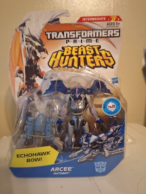 2013 Hasbro Transformers Prime Beast Hunters Deluxe Class Autobot Arcee