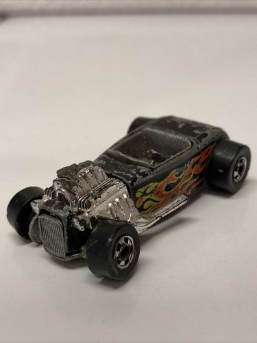 ミニカー Hot Wheels KUSTOM HOTROD Hot Wheels Hot Rod 1979 Black W/Flames - Missing Headlight