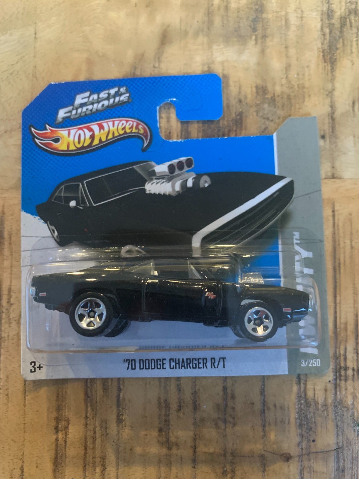 1/64 HOT WHEELS FAST AND THE FURIOUS 1970 DODGE CHARGER RT