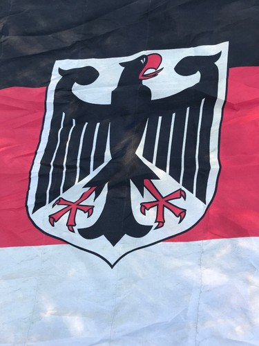 Flagge Deutschland Nordrhein-Westfalen, 150x250 Cm – Reißfestes Polyester, Mit Messingösen
