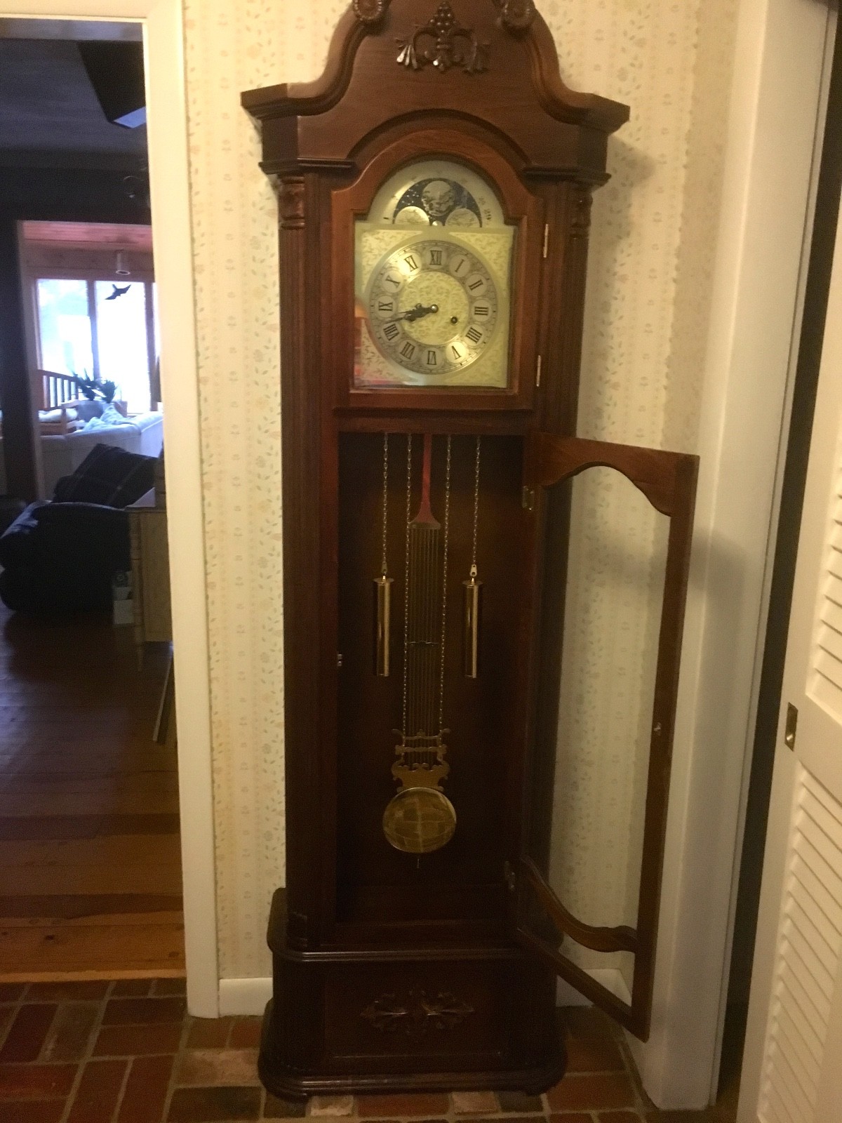 Beautiful Solid Wood & Brass Grandfather Clock - $300 (Coventry, RI)