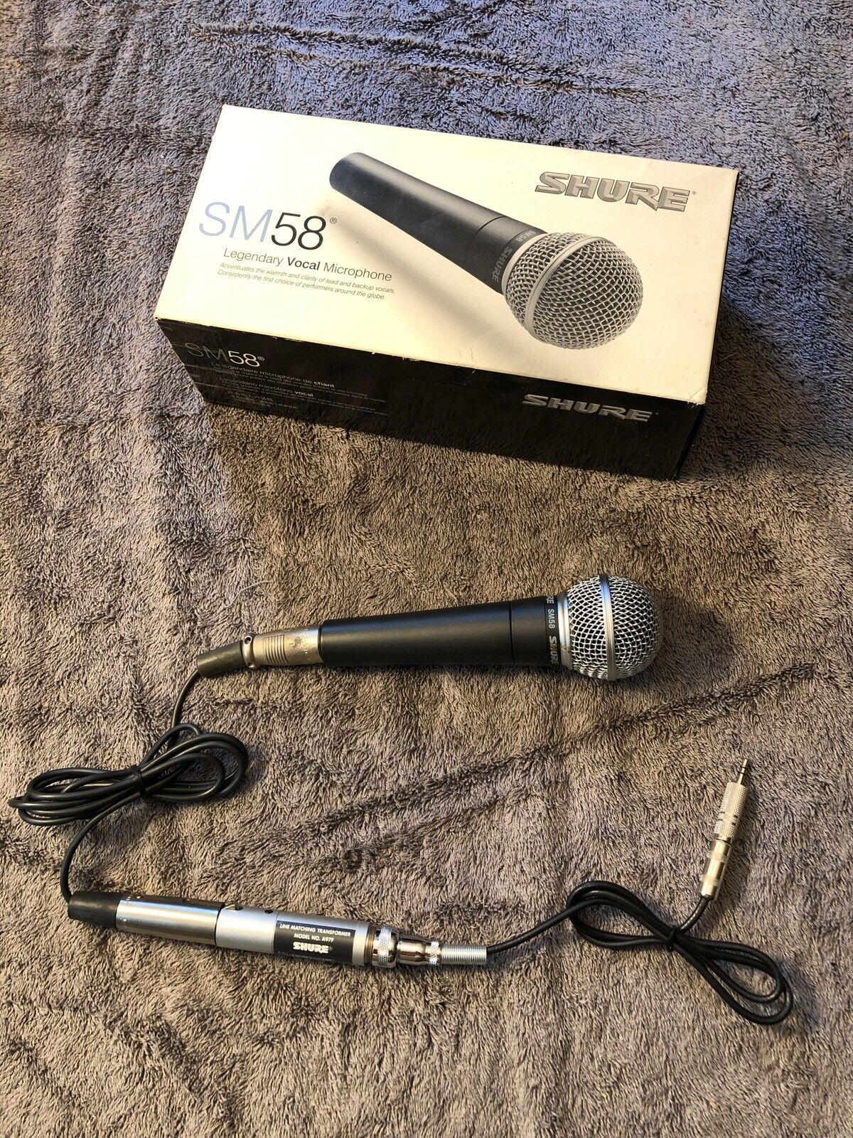 SHURE SM58 Legendary Vocal Microphone with SHURE A97F Line SHURE SM58 Legendary Vocal Microphone with SHURE A97F Line