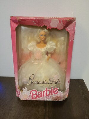 Mattel 1992 Romantic Bride Barbie Antique Rare