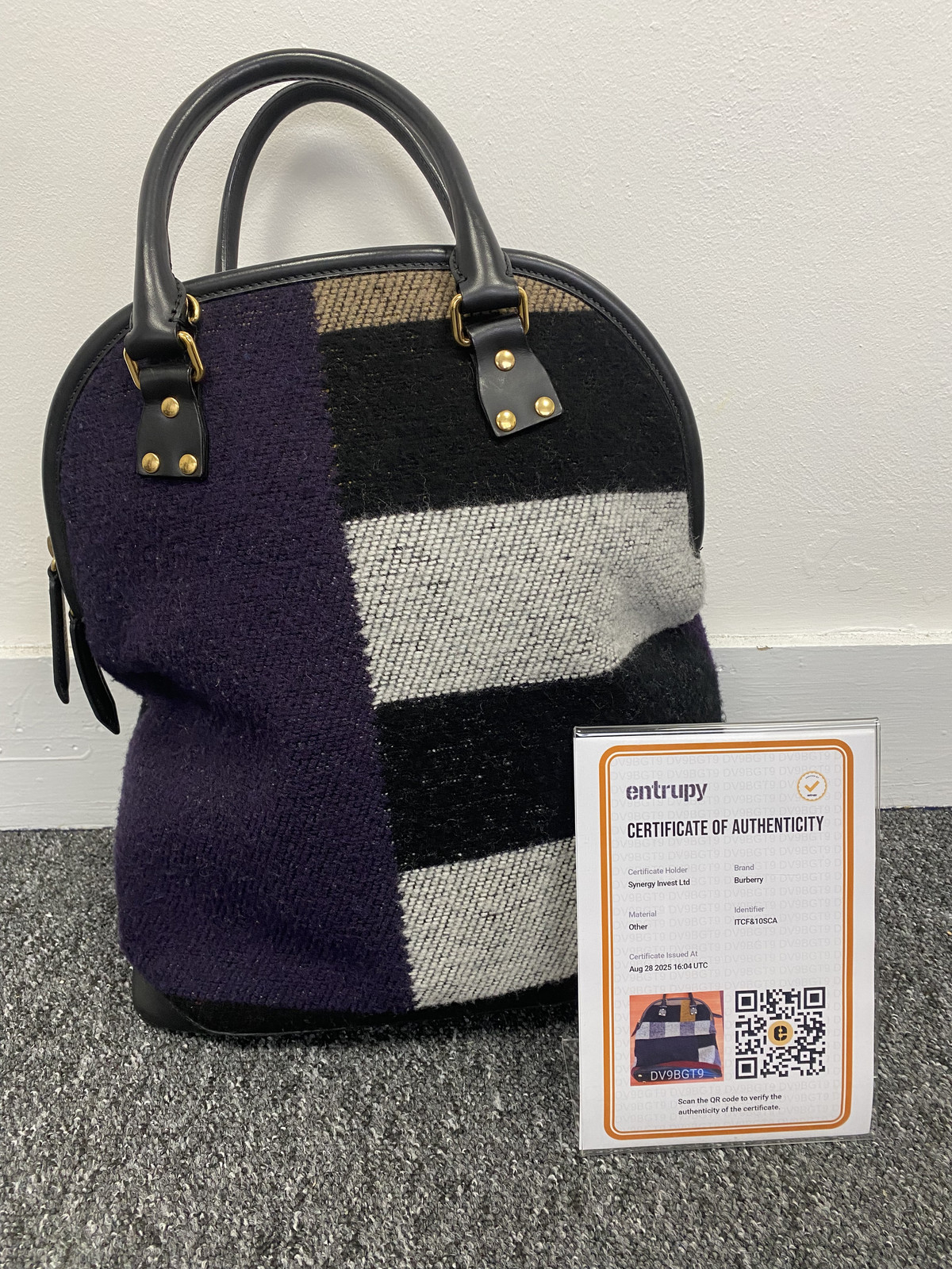 Burberry Prorsum Handbag Blanket Woven In Scotland With Strap * FAST SHIPPING *