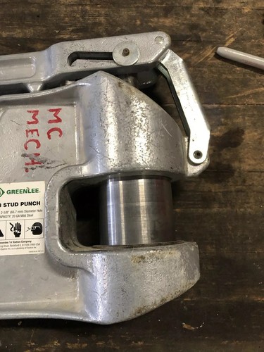 NICE USED, GOOD, Stud Punch,Plumber's GREENLEE 713 (2-5/8