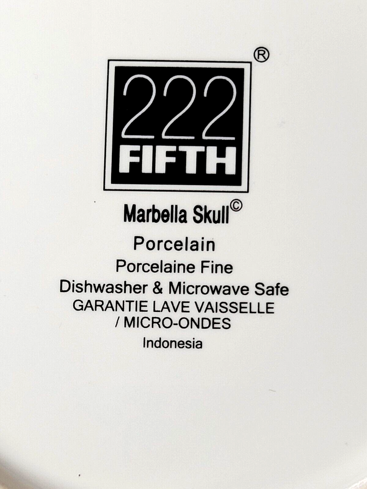 RARE 17 Pc. 222 Fifth "Marbella" B &W Sugar Skulls Porcelain Dinnerware Set New!