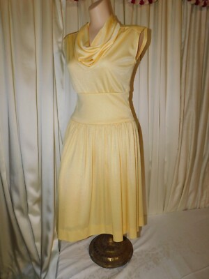 Vintage 70's Yellow Sparkly DARLING DEBS Polyester Dress Bust 38''