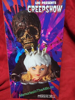 Living Dead Dolls Crypt Keeper Creepshow 1982 Father's Day Doll Girl Head Cake