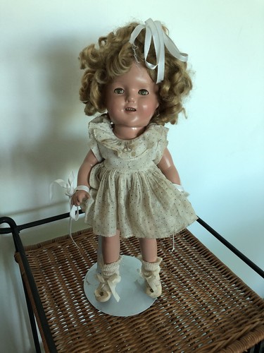 貴重　Shirley Temple Dolls and Collectibles il_fullxfull.6071274078_8jsu.jpg