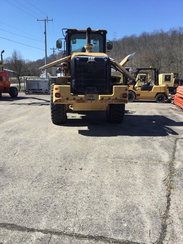 Caterpillar 938K Excavator 5000 hours with Great Tires.  Good machine make offer