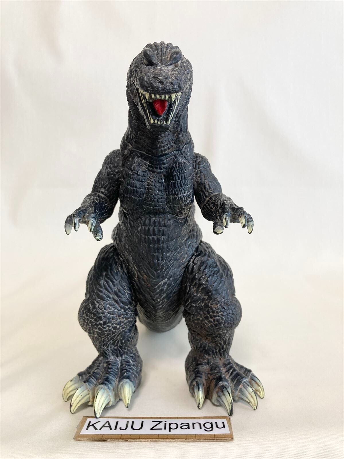 2001 Bandai GMK Godzilla 2002 8 1/2 2001 Bandai GMK Godzilla 2002 8 1/2