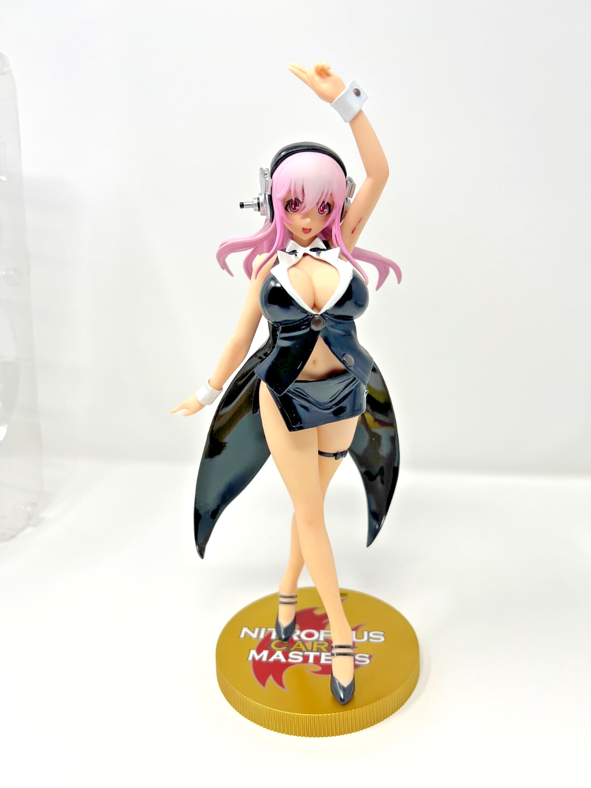 Hobby Japan Super Sonico Dealer Ver. 1/8 Figure AMAKUNI 2014