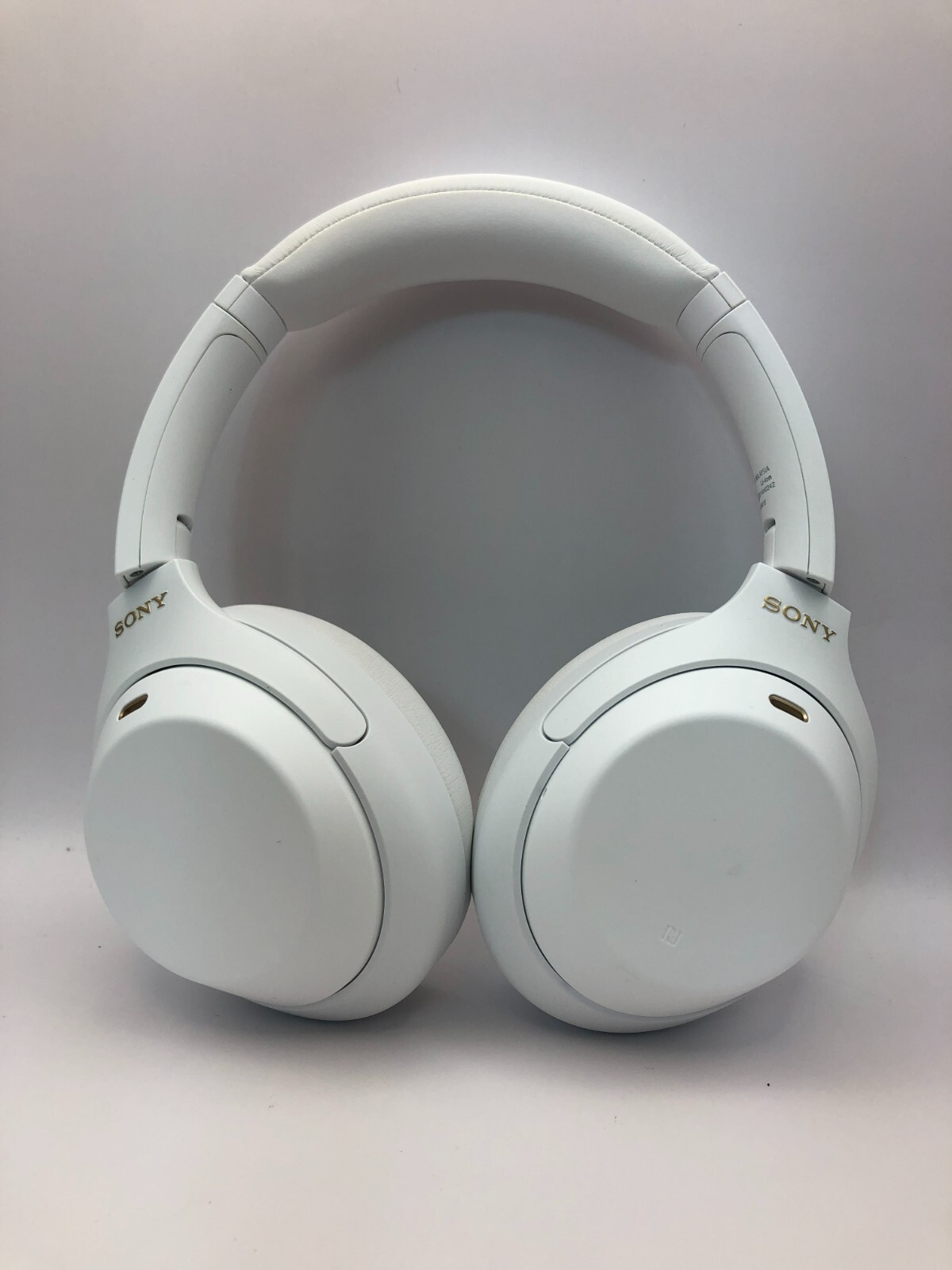 SONY Wireless Noise Canceling Headphones WH-1000XM4 Silent SONY Wireless Noise Canceling Headphones WH-1000XM4 Silent